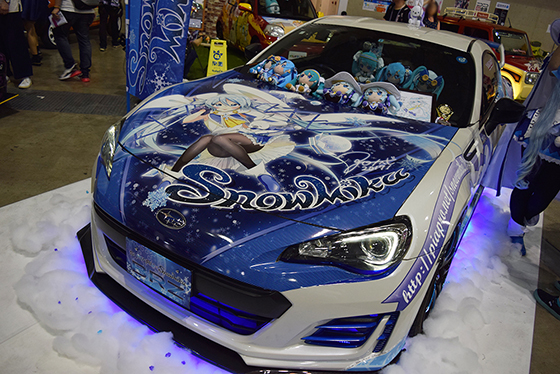 画像:雪ミク痛車