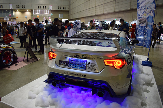 画像:雪ミク痛車